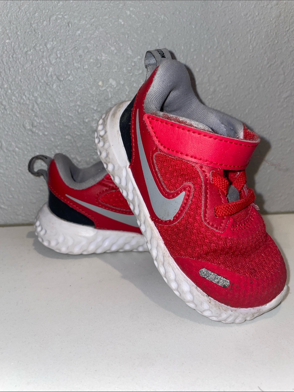 Nike Kids Red and Gray Hook-and-Loop Athletic Sneakers